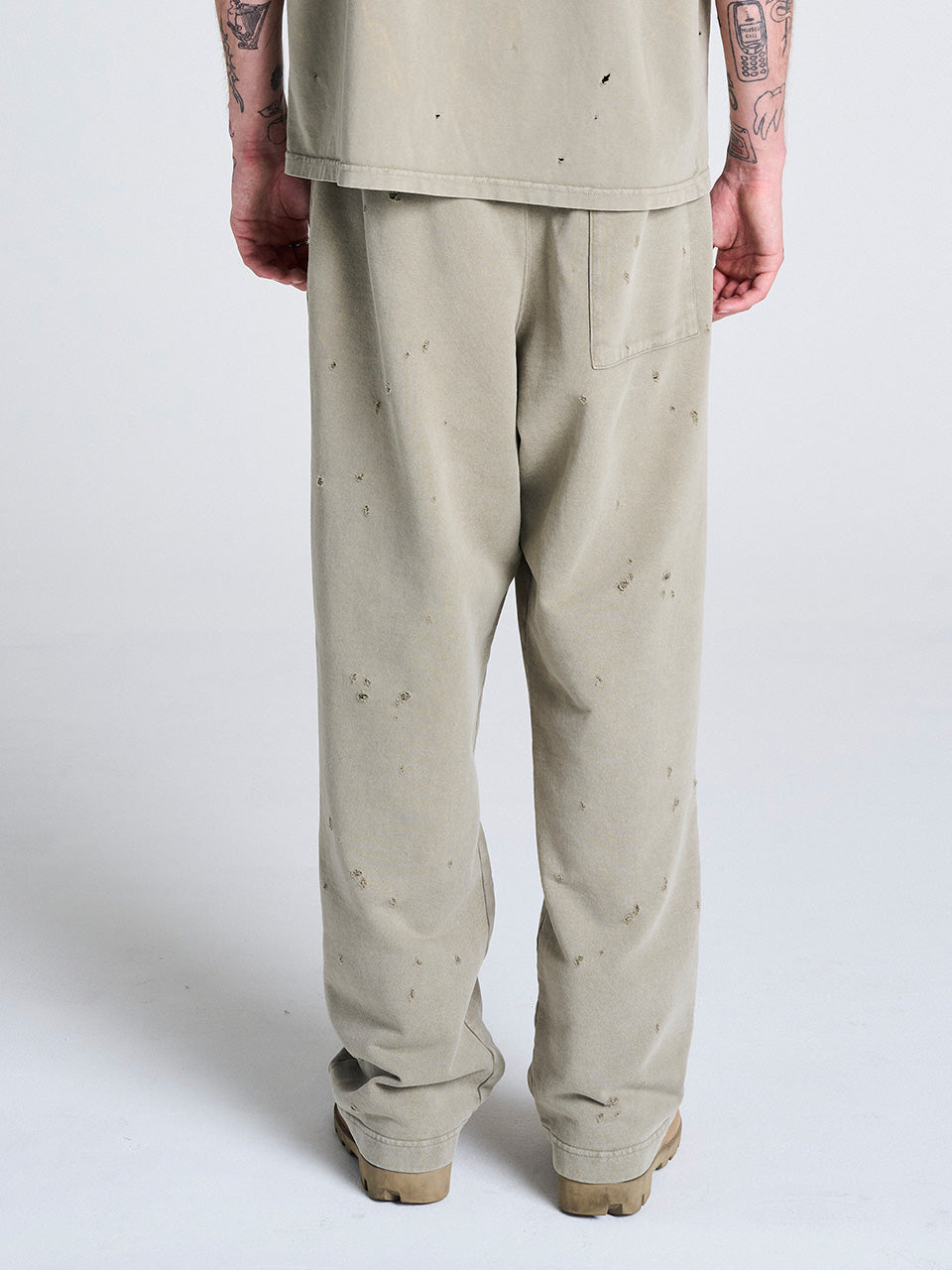 DESERT SAND SWEATPANTS