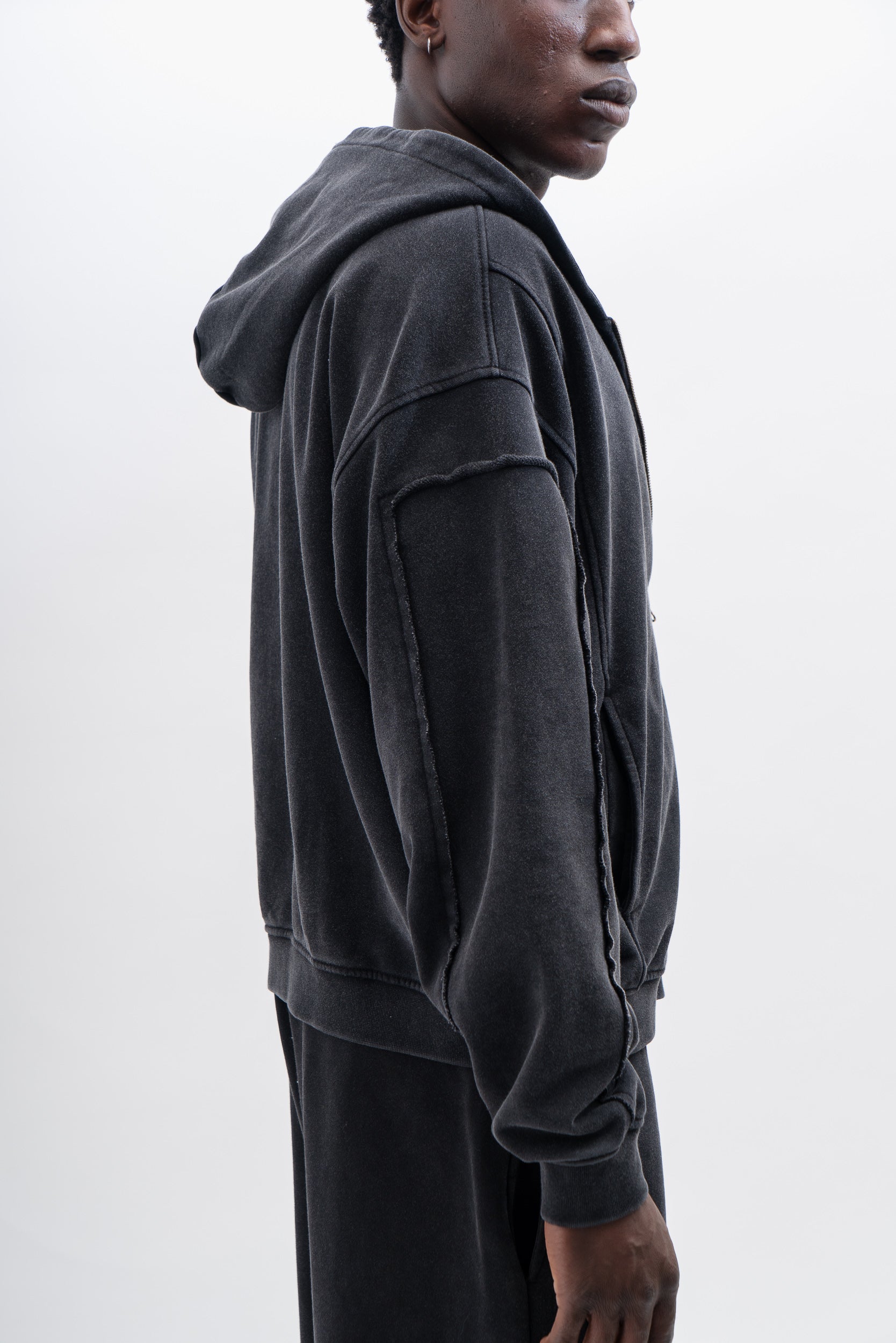 RAW EDGES ZIPPER - VINTAGE CHARCOAL