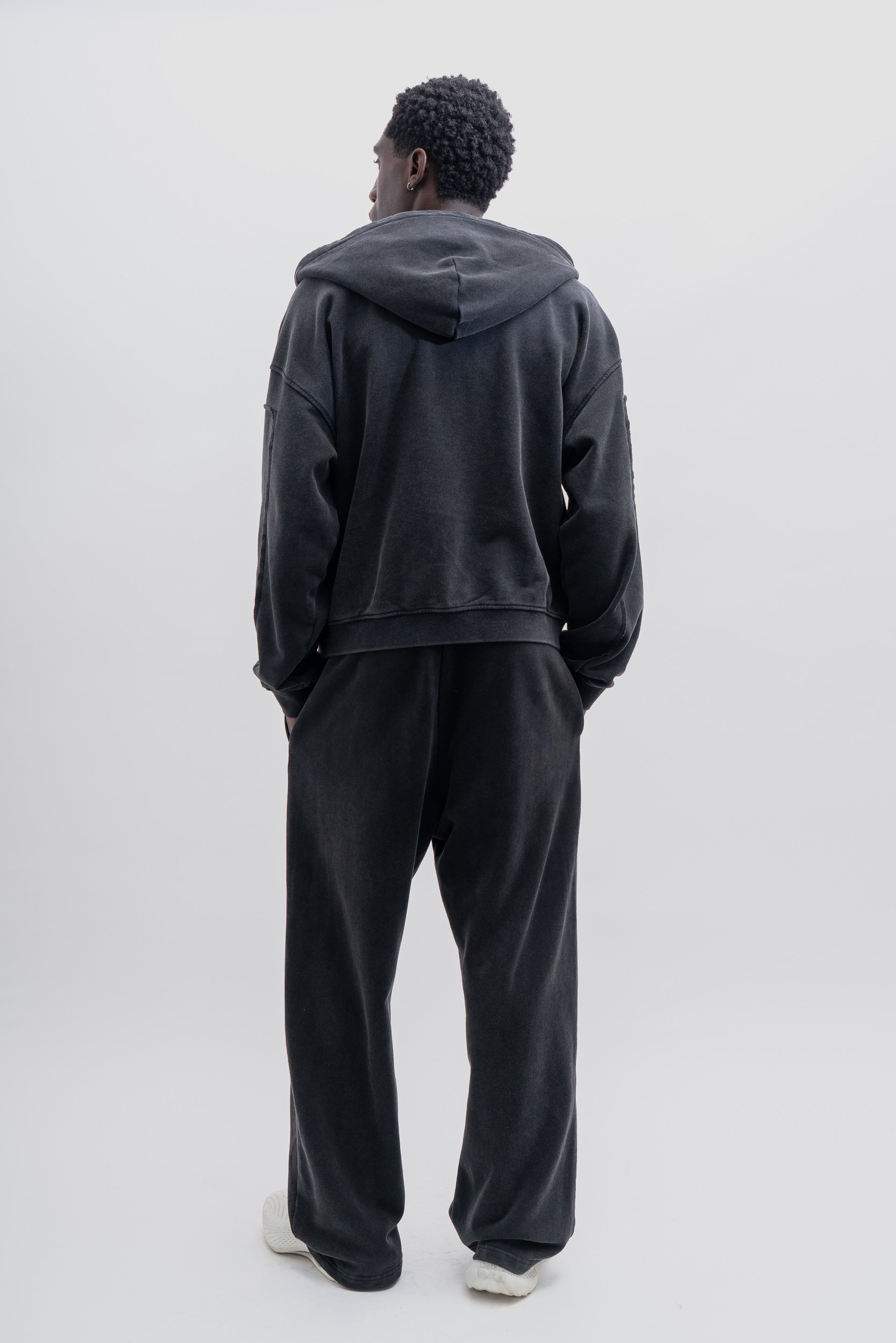 RAW EDGES SWEATPANTS - VINTAGE CHARCOAL