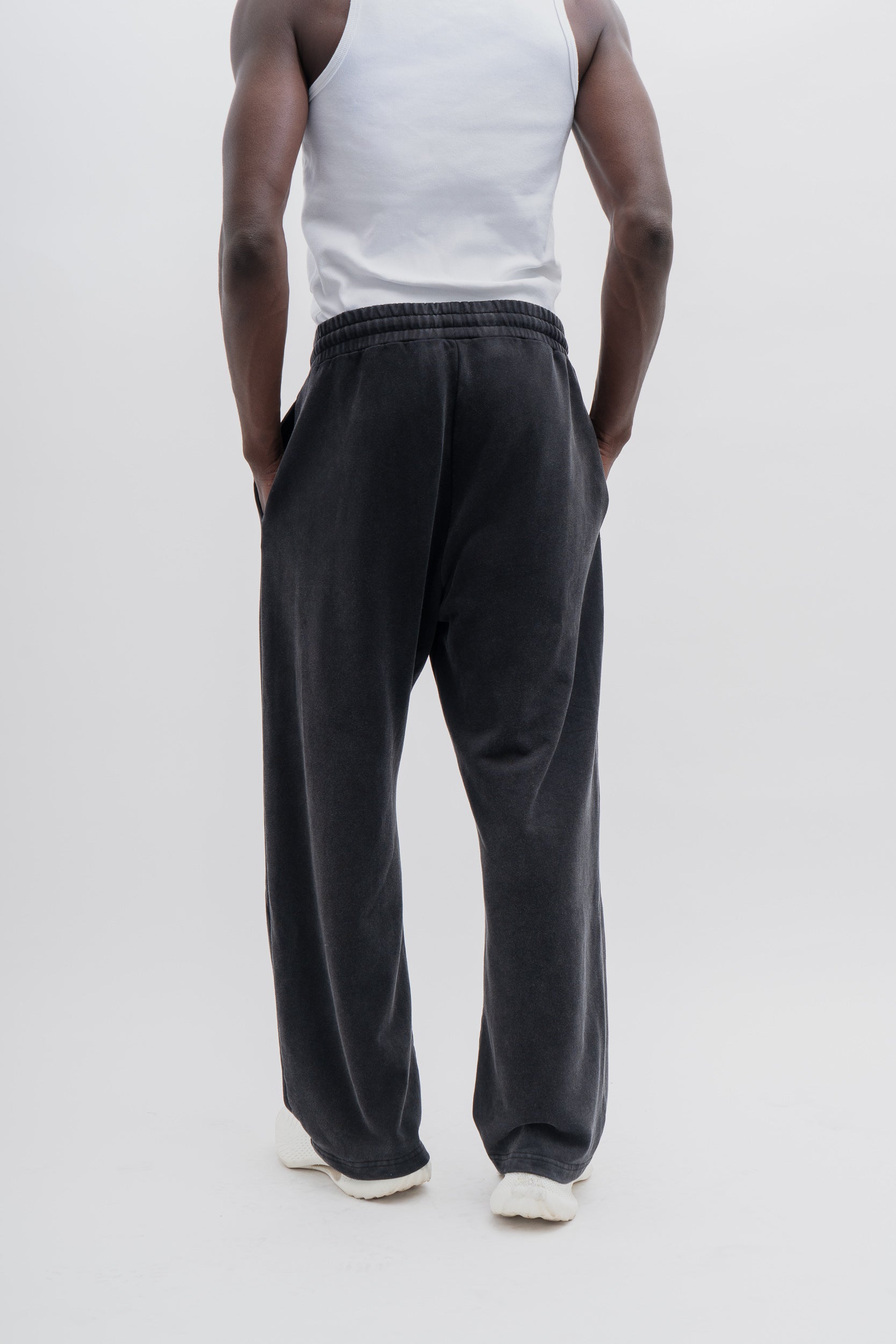 RAW EDGES SWEATPANTS - VINTAGE CHARCOAL